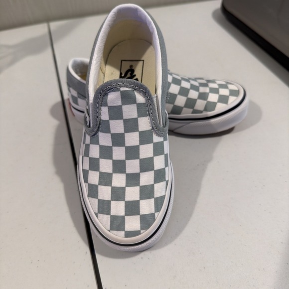Vans Other - Vans Classic Checkerboard Gray/White Boy's Slip On Skate Shoes-Sz 10.5 NWOB